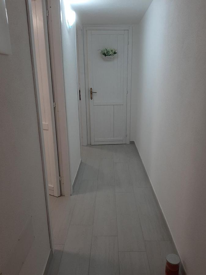 Sun Sea And Relax Villetta A Due Passi Dal Mare Solanas  Exterior photo