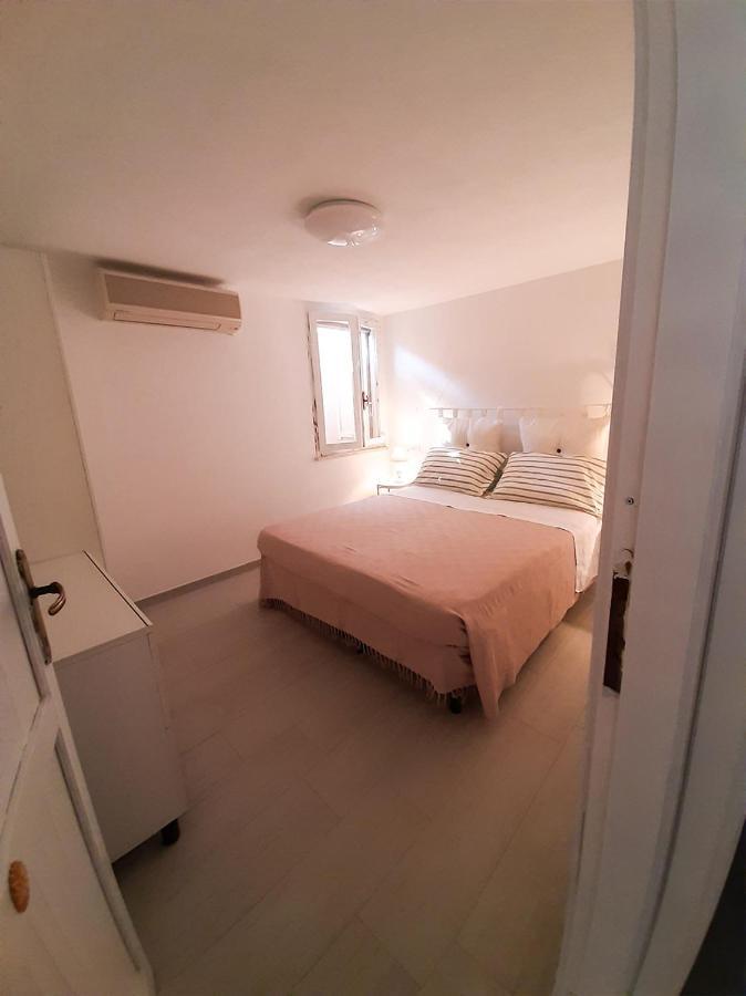 Sun Sea And Relax Villetta A Due Passi Dal Mare Solanas  Exterior photo